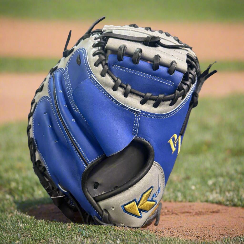Baseball Glove Oil vs. Conditioner: What Actually Works - Kachi Sports