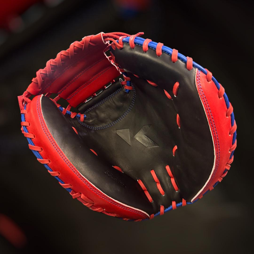 Catcher Gloves - Kachi Sports