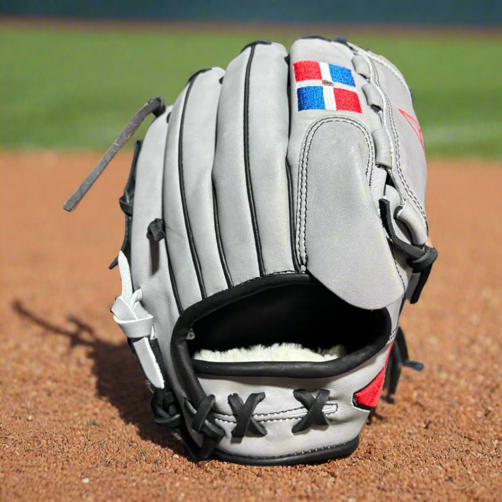 Outfield Gloves - Kachi Sports